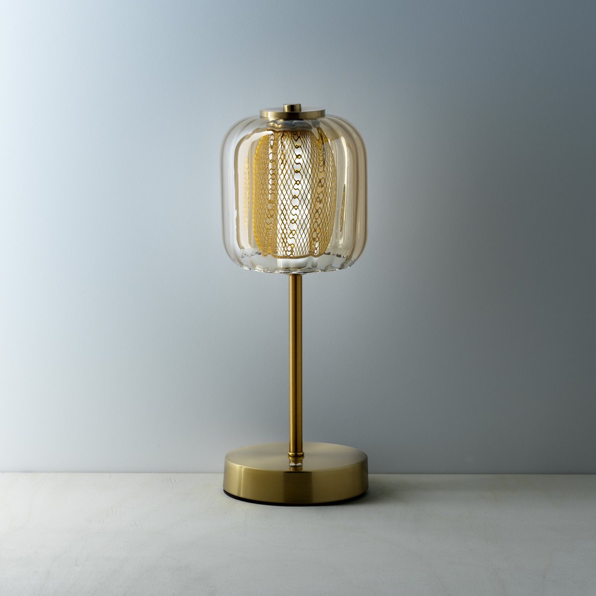 Die Lighty Gaga LED-Tischlampe