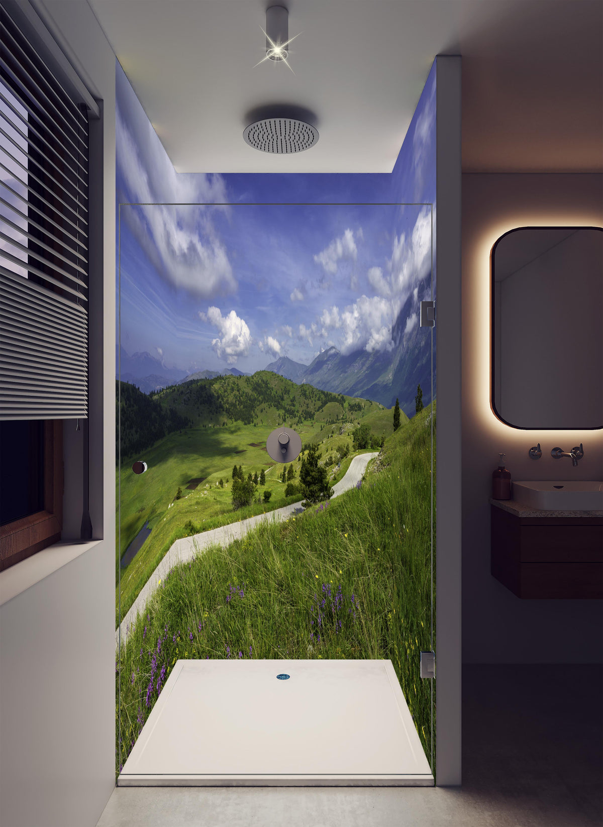 Duschrückwand - Berglandschaft - Berglandschaft - Naturpark Gran Sasso in luxuriöser Dusche mit Regenduschkopf