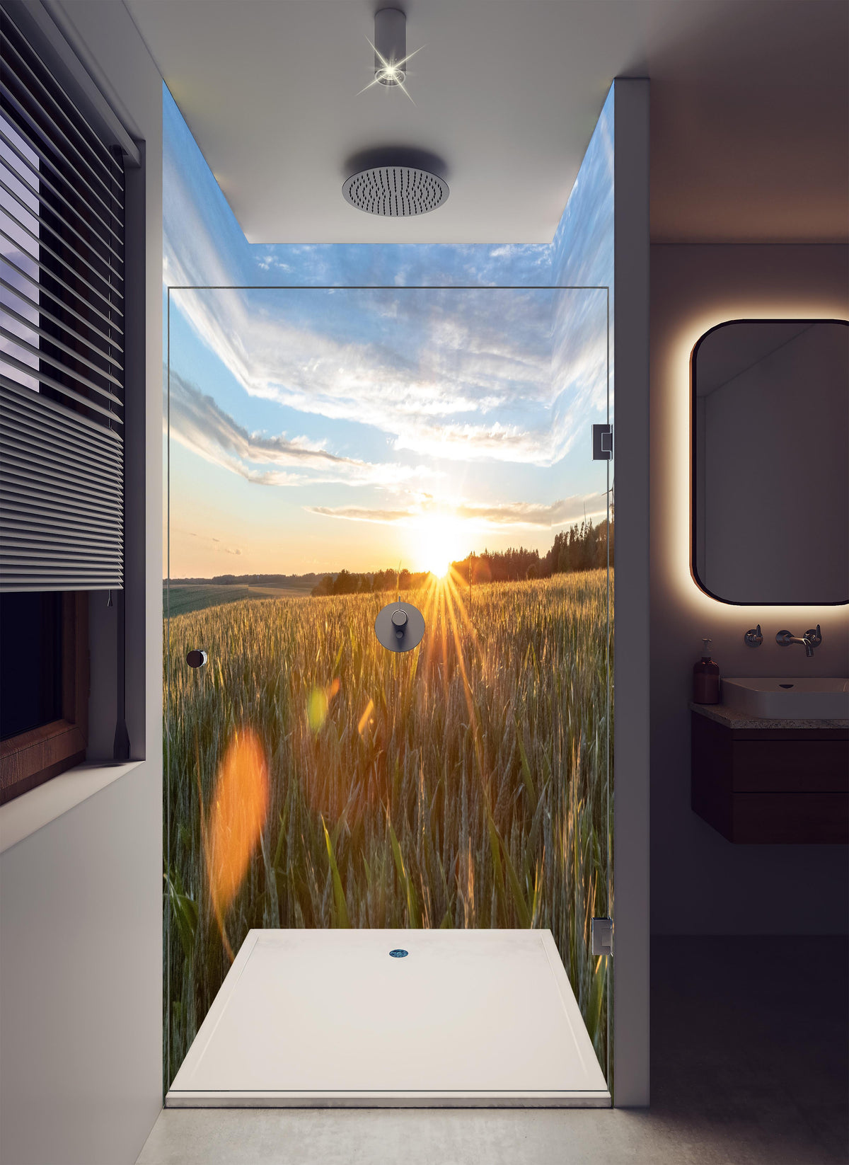 Duschrückwand - Sonnenuntergang über einem Kornfeld in luxuriöser Dusche mit Regenduschkopf