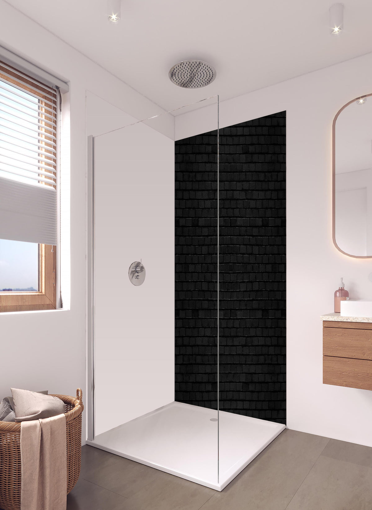 Duschrückwand - Schwarze Backsteinmauer 1 in hellem Badezimmer mit Regenduschkopf - zweiteilige Eck-Duschrückwand
