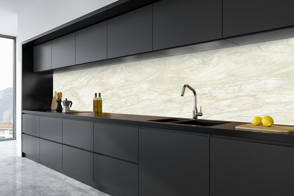 Küche - Beige-Weißer Marmor in tiefschwarzer matt-premium Einbauküche