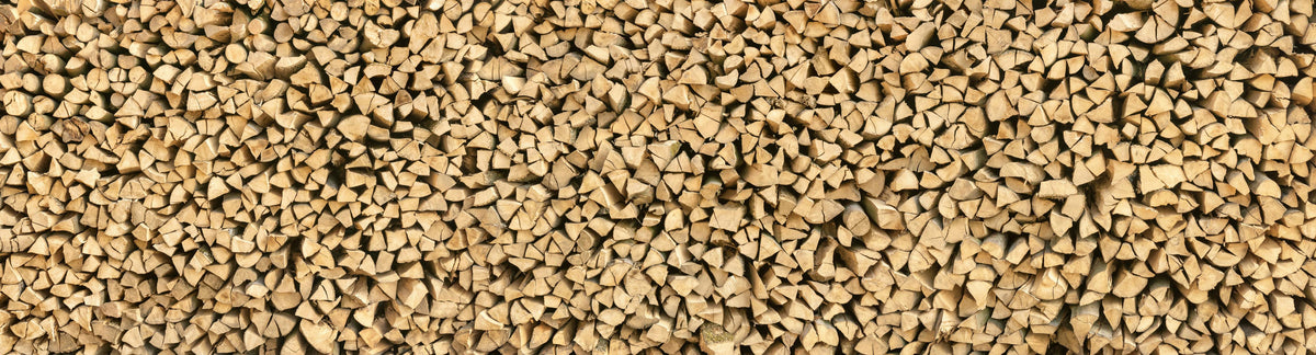 Küchenrückwand-Großer Haufen Holzscheite