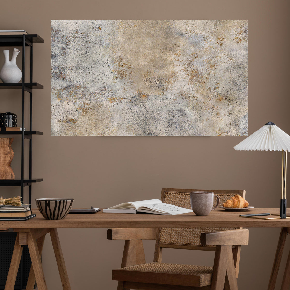 Office Poster - Grauer Zement Hintergrund über poliertem Holztisch mit stilvoller Lampe - rechteckig