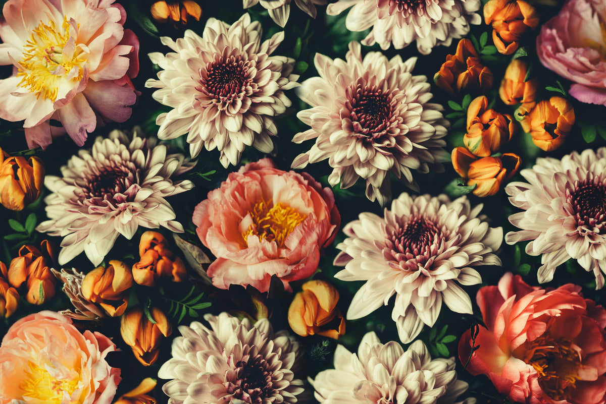 Spritzschutz-Vintage-Bouquet mit schönen Blumen