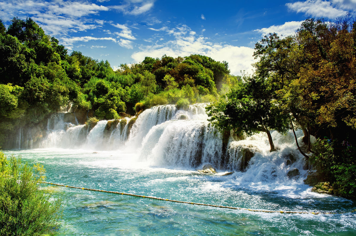 Spritzschutz-Wasserfälle in Krka