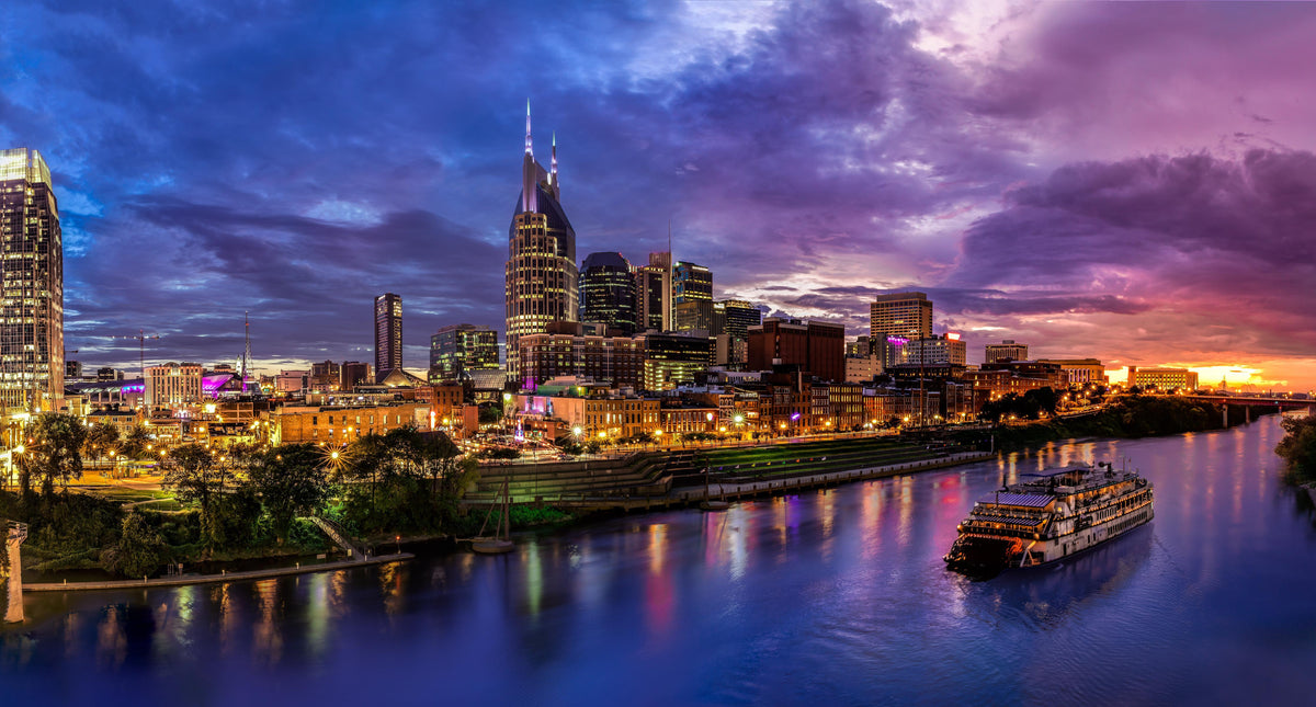 Duschrückwand-Bunte Skyline von Nashville