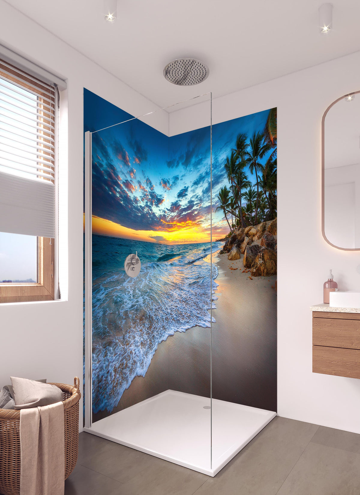 Duschrückwand - Sonnenaufgang über dem Strand in hellem Badezimmer mit Regenduschkopf  - zweiteilige Eck-Duschrückwand
