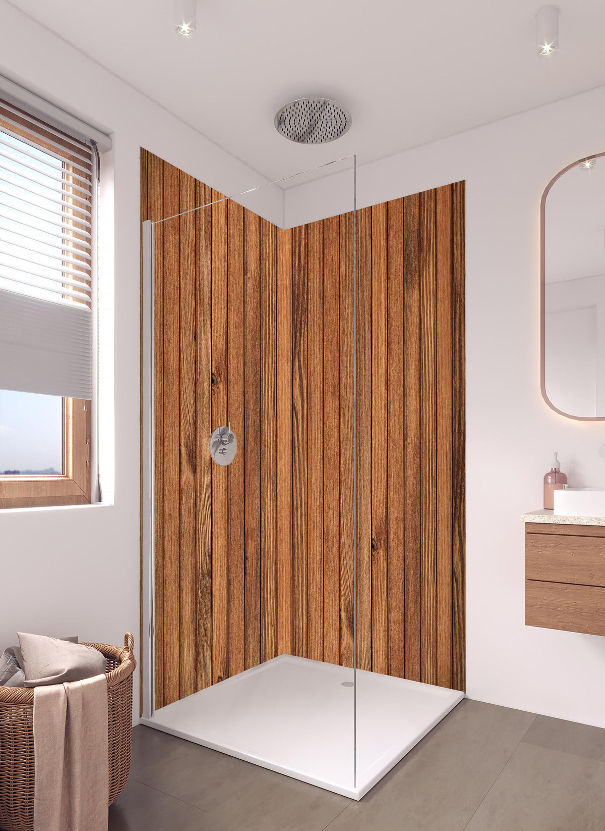 Duschrückwand - Gestreifte natürliche Holzbretter in hellem Badezimmer mit Regenduschkopf  - zweiteilige Eck-Duschrückwand